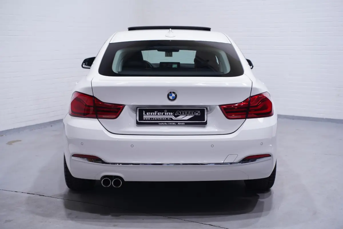435d xDrive Luxury Line Apple Carplay Leder Sportstoelen met memory Led koplampen Schuif-/kanteldak