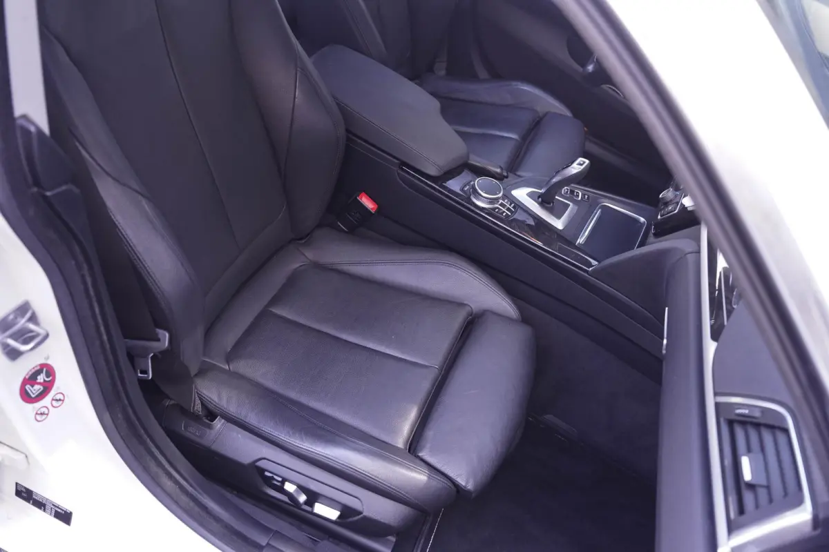 435d xDrive Luxury Line Apple Carplay Leder Sportstoelen met memory Led koplampen Schuif-/kanteldak