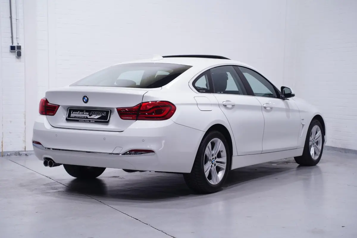 435d xDrive Luxury Line Apple Carplay Leder Sportstoelen met memory Led koplampen Schuif-/kanteldak