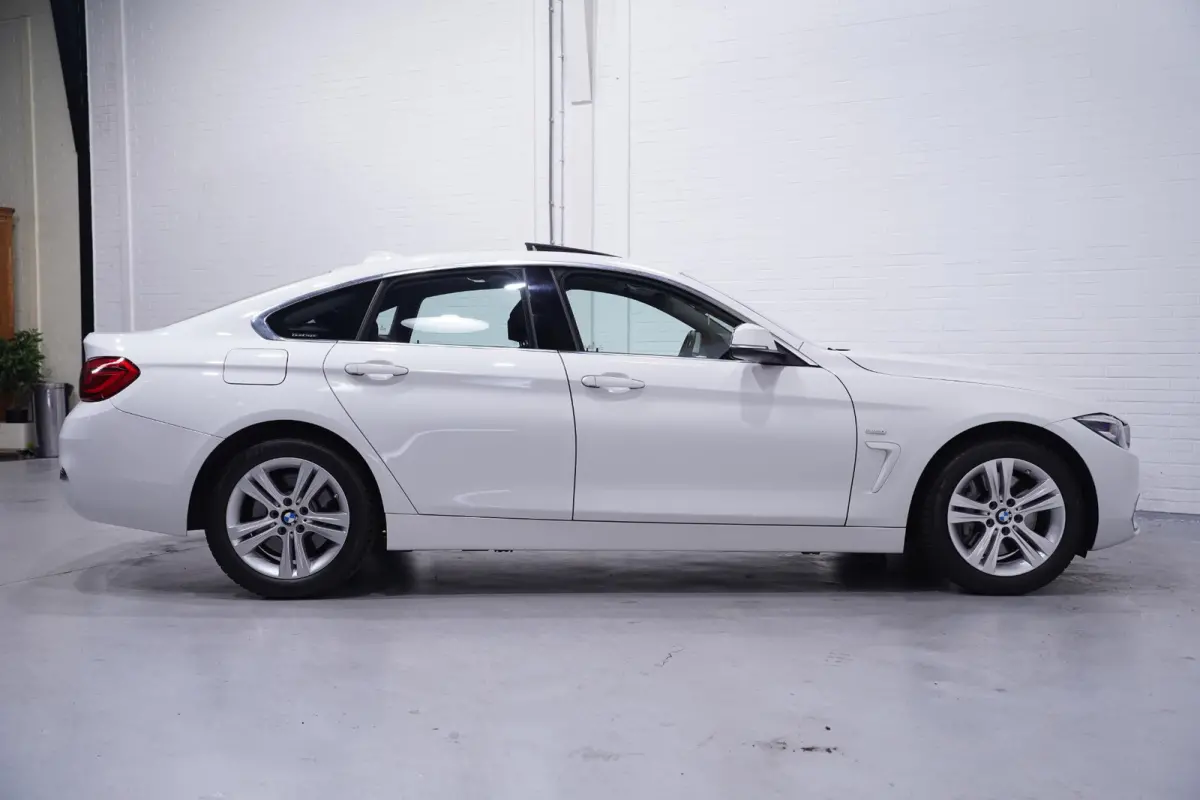 435d xDrive Luxury Line Apple Carplay Leder Sportstoelen met memory Led koplampen Schuif-/kanteldak