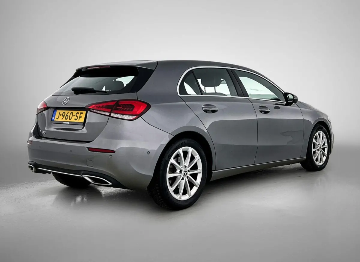180 1.3 Premium Plus 136pk | Navigatie | Climate Control | Cruise Control | LED | 17"LMV | Stoelverwarming |