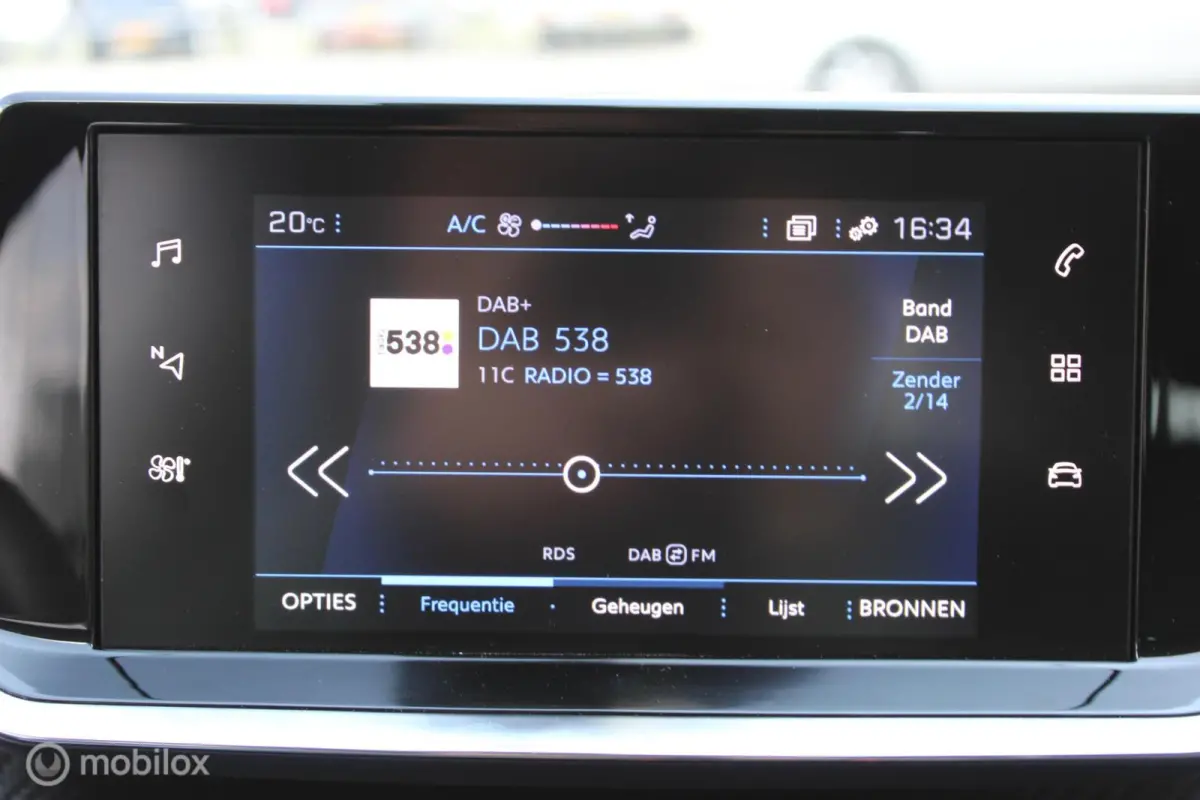 1.2 PureTech Active Pack, LED koplampen, Parkeersensoren achter, Apple Carplay/Android Auto, Cruise control, Navigatie