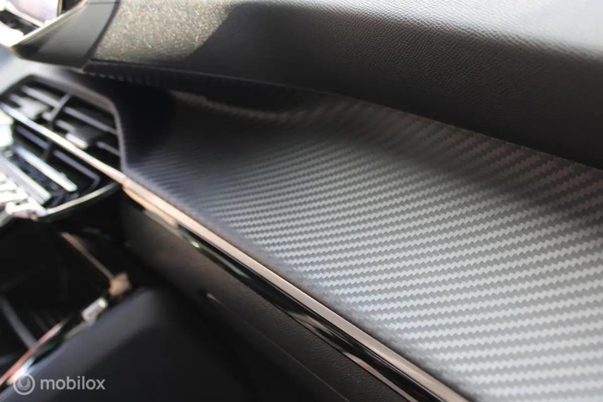 1.2 PureTech Active Pack, LED koplampen, Parkeersensoren achter, Apple Carplay/Android Auto, Cruise control, Navigatie