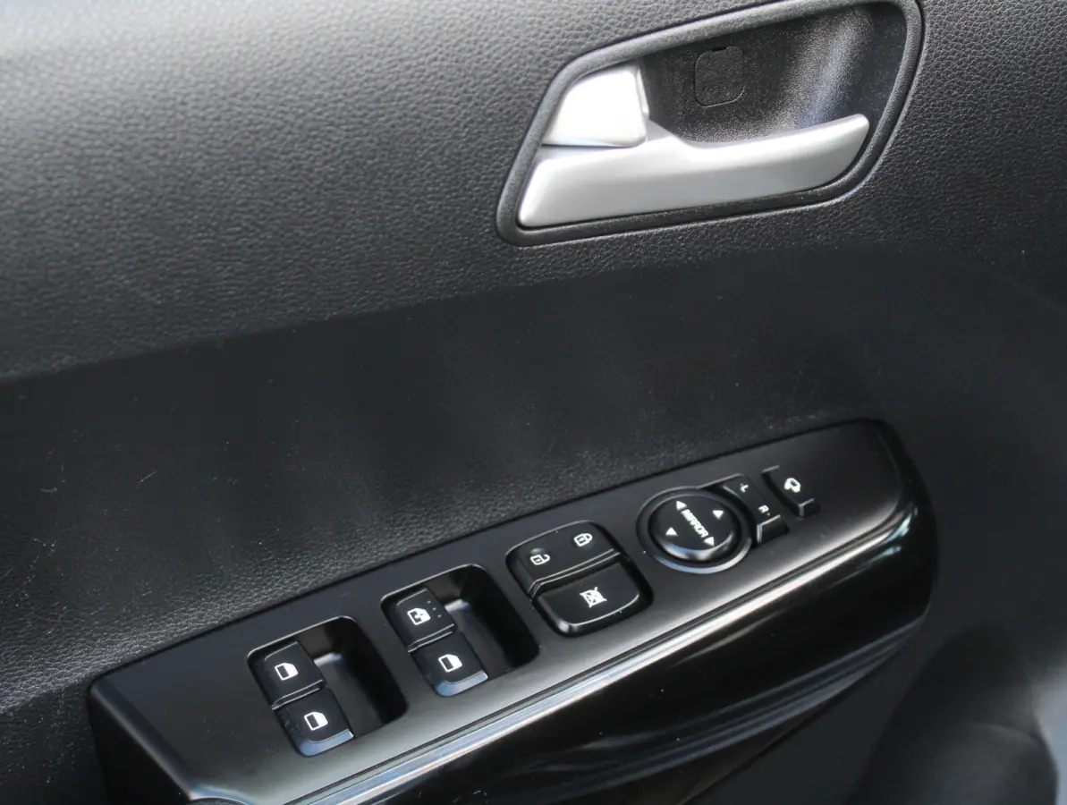 1.0 DPi DynamicPlusLine CLIMATE | CARPLAY | DAB | NAVI | LMV15 | CRUISE | LED | PDCA | CAMERA