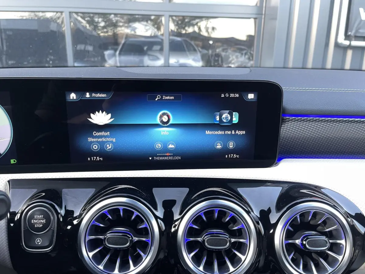 180 AUT. MULTI BEAM|SFEERVERLICHTING|DISTRONIC|CARPLAY|CAMERA|CREME LEDEREN BEKLEDING|ORIGINEEL NEDERLANDS
