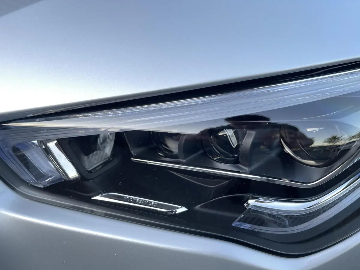 180 AUT. MULTI BEAM|SFEERVERLICHTING|DISTRONIC|CARPLAY|CAMERA|CREME LEDEREN BEKLEDING|ORIGINEEL NEDERLANDS