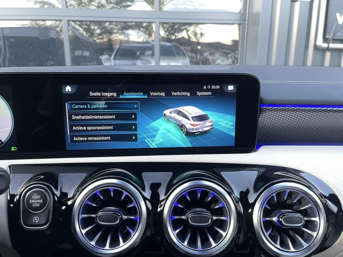 180 AUT. MULTI BEAM|SFEERVERLICHTING|DISTRONIC|CARPLAY|CAMERA|CREME LEDEREN BEKLEDING|ORIGINEEL NEDERLANDS