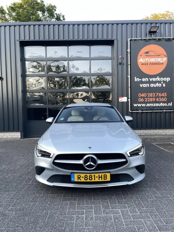 180 AUT. MULTI BEAM|SFEERVERLICHTING|DISTRONIC|CARPLAY|CAMERA|CREME LEDEREN BEKLEDING|ORIGINEEL NEDERLANDS