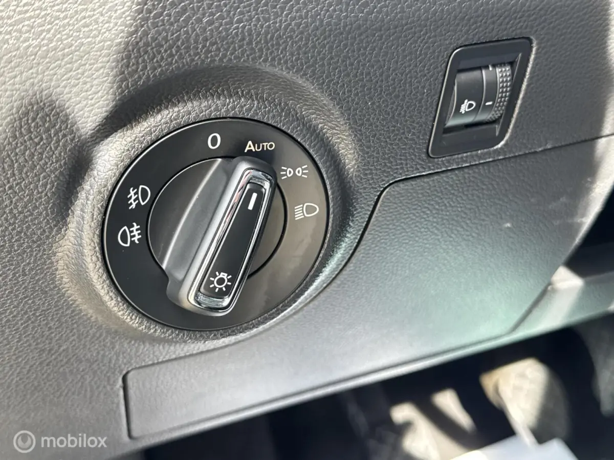 1.0 TSI Style Business Intense Camera ACC