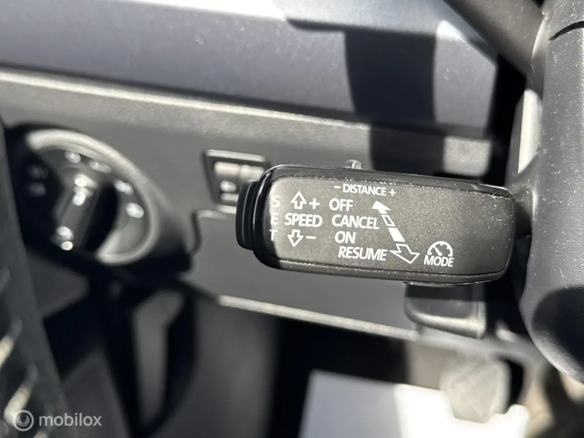 1.0 TSI Style Business Intense Camera ACC