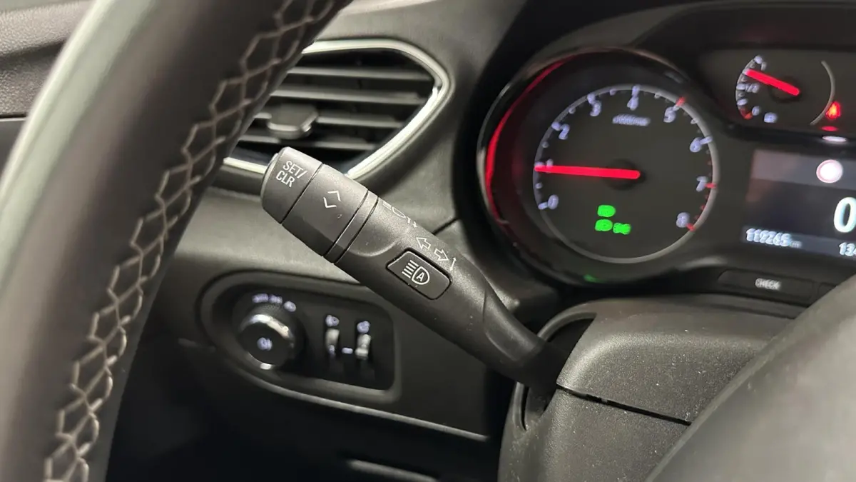 1.2 Turbo Business Edition AUTOMAAT CARPLAY CRUISE LM NAVIGATIE.