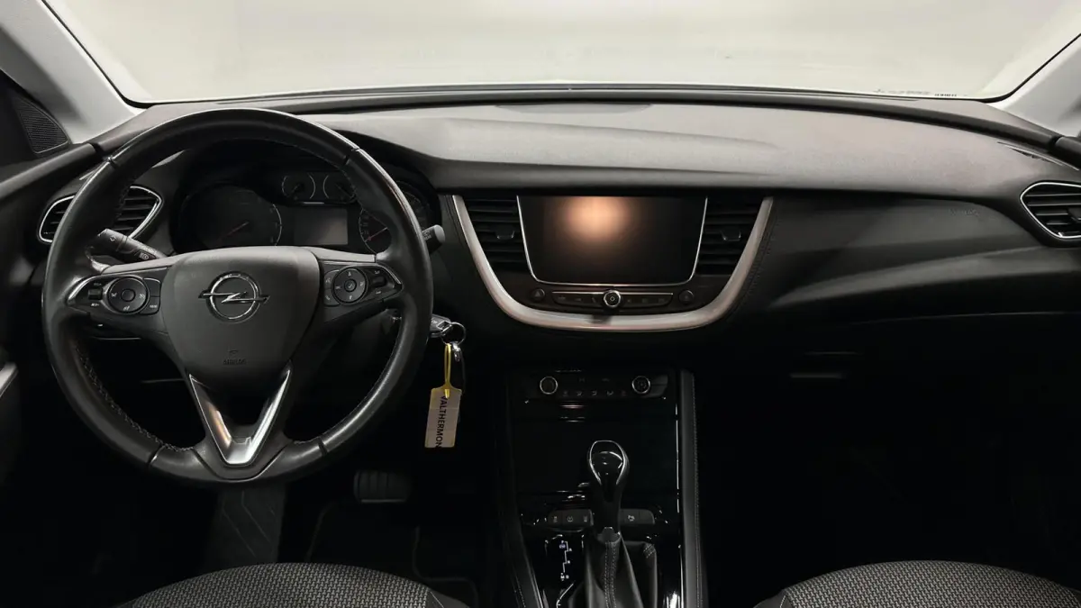 1.2 Turbo Business Edition AUTOMAAT CARPLAY CRUISE LM NAVIGATIE.