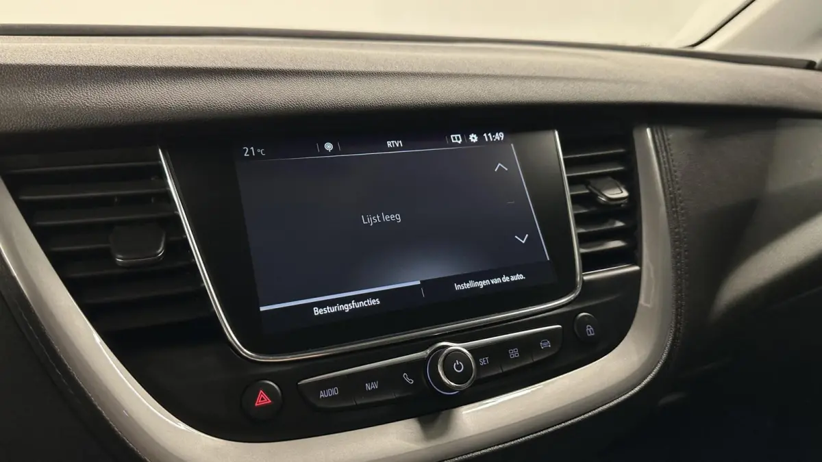 1.2 Turbo Business Edition AUTOMAAT CARPLAY CRUISE LM NAVIGATIE.