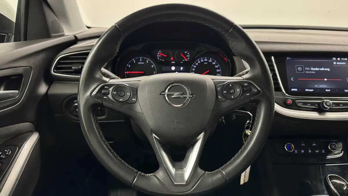 1.2 Turbo Business Edition AUTOMAAT CARPLAY CRUISE LM NAVIGATIE.