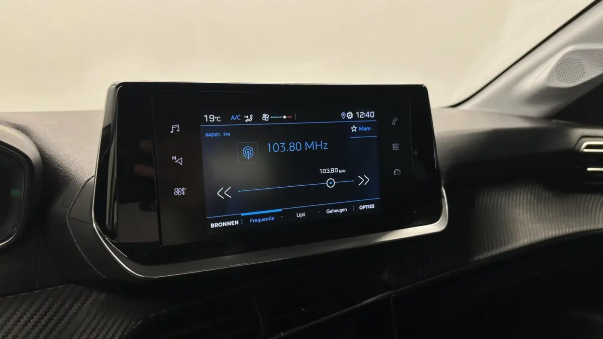 1.2 PureTech Active CARPLAY CRUISE.