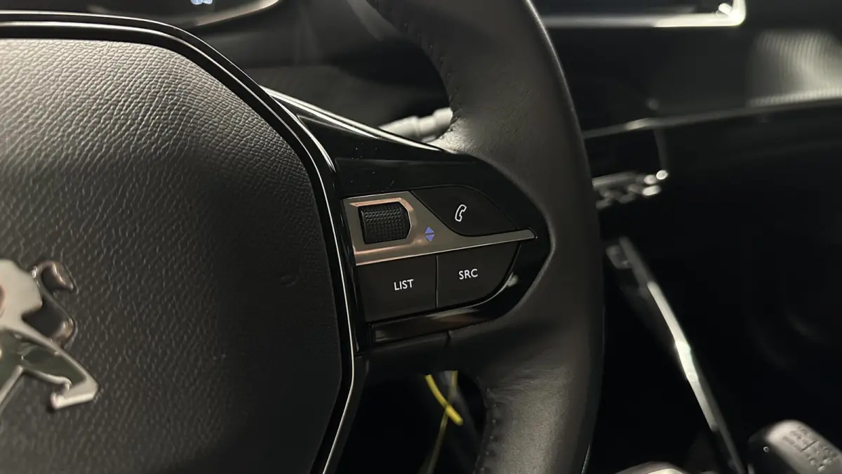 1.2 PureTech Active CARPLAY CRUISE.