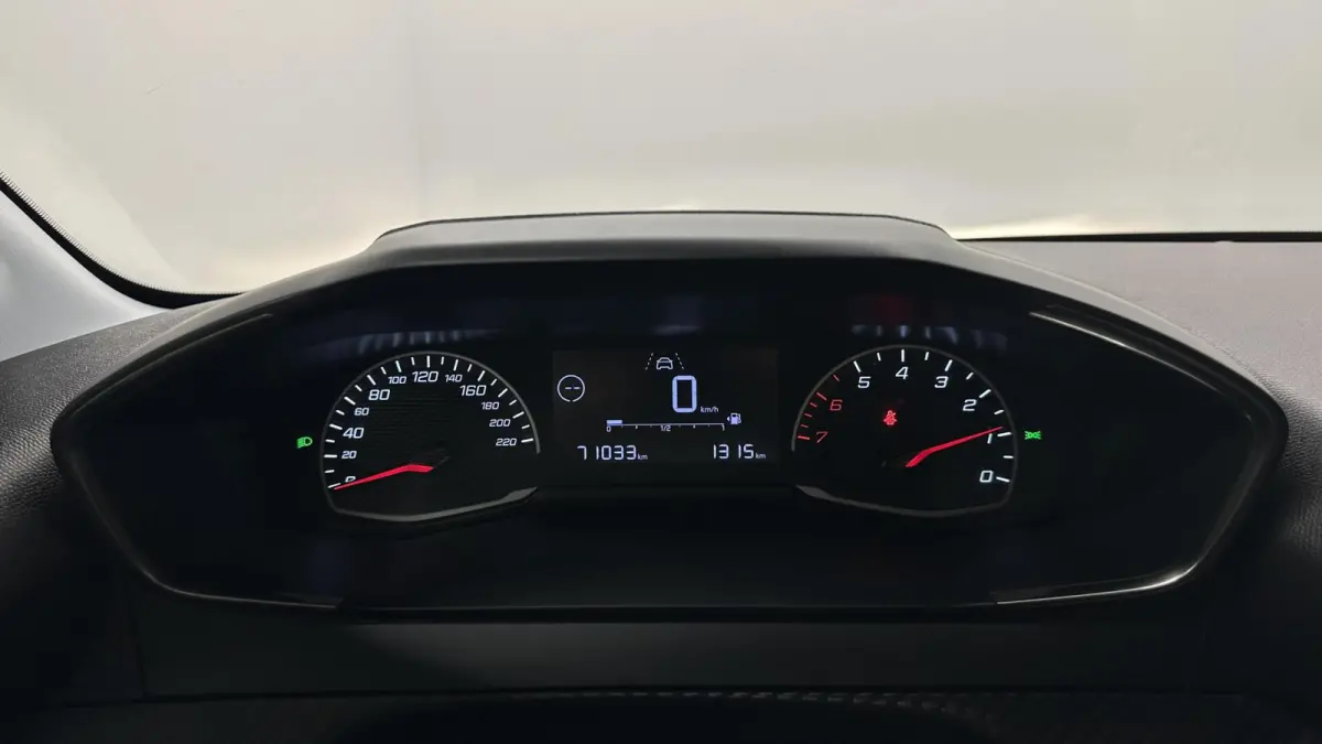 1.2 PureTech Active CARPLAY CRUISE.