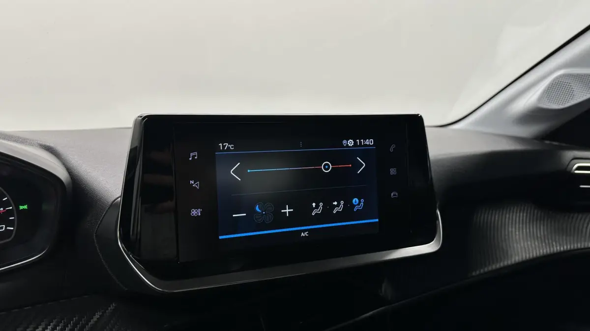 1.2 PureTech Active CARPLAY CRUISE DAB.