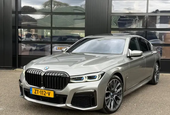 745e M-Sport Shadowline Schuifdak Donington Grau