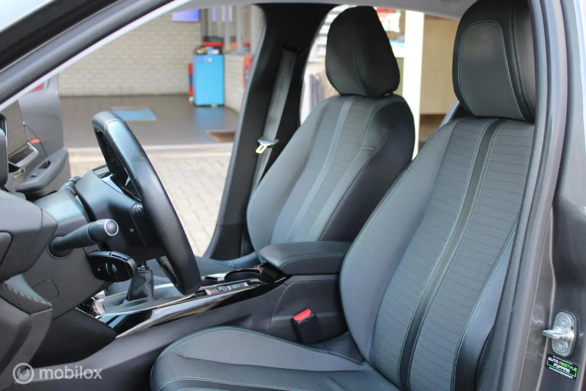 1.2 PureTech Blue Lease Allure, Trekhaak afneembaar, LED koplampen, Achteruitrijcamera, Apple Carplay/Android Auto, Cruise control