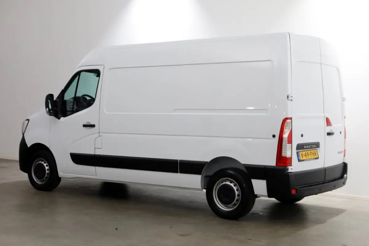 T35 2.3 dCi 135pk L2H2 Comfort Airco/Navi NIEUW BPM-vrij 03-2023