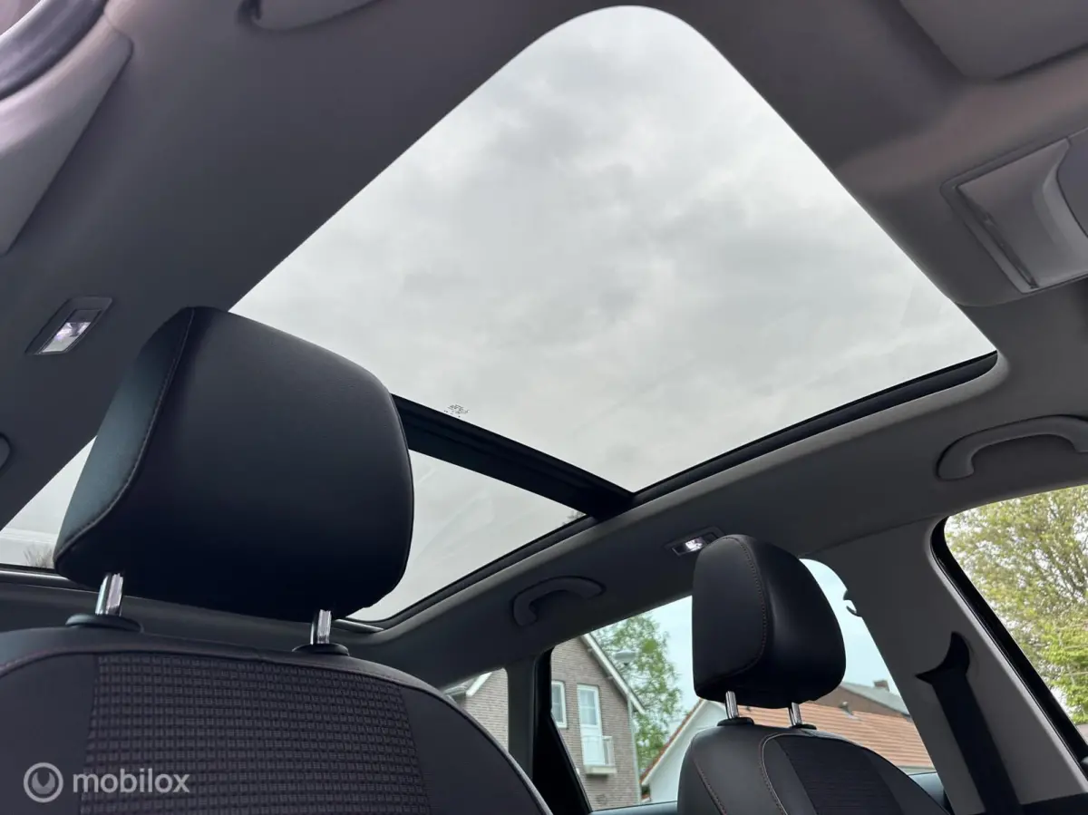 2.0 TDI FR Business Intense
