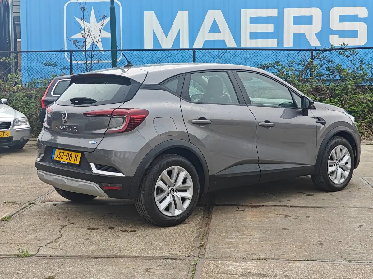 1.6 E-Tech Hybrid 145 Intense | Automaat | 2022 | Camera | Navi |
