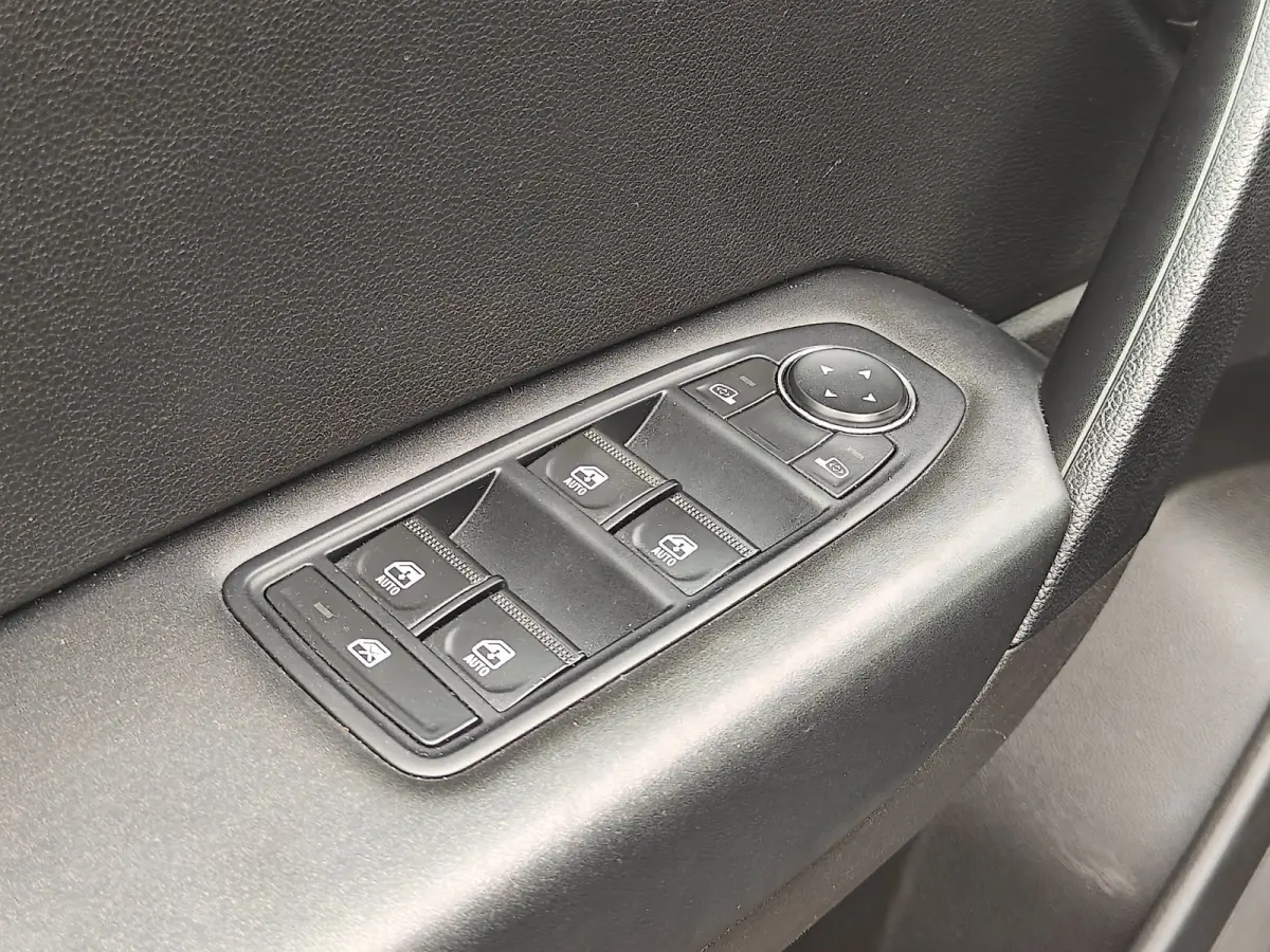 1.6 E-Tech Hybrid 145 Intense | Automaat | 2022 | Camera | Navi |