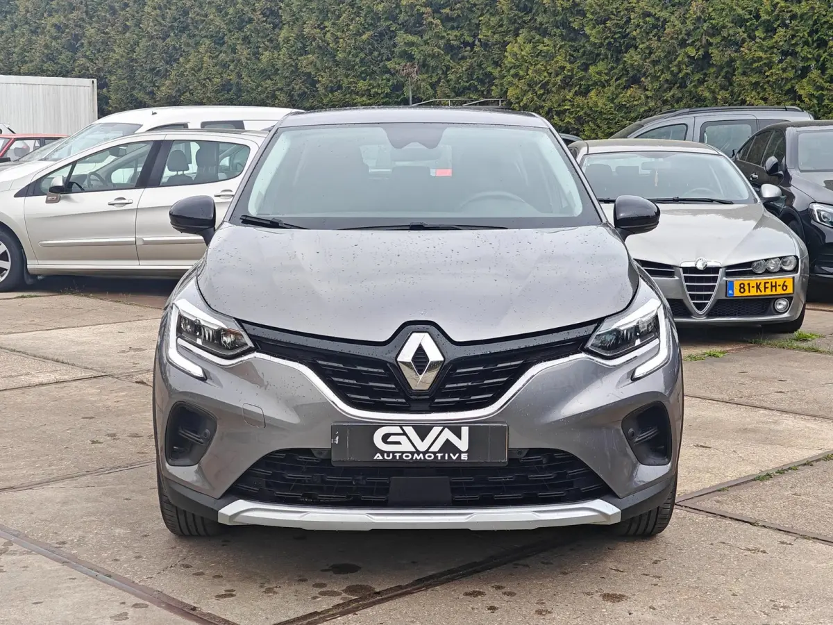 1.6 E-Tech Hybrid 145 Intense | Automaat | 2022 | Camera | Navi |