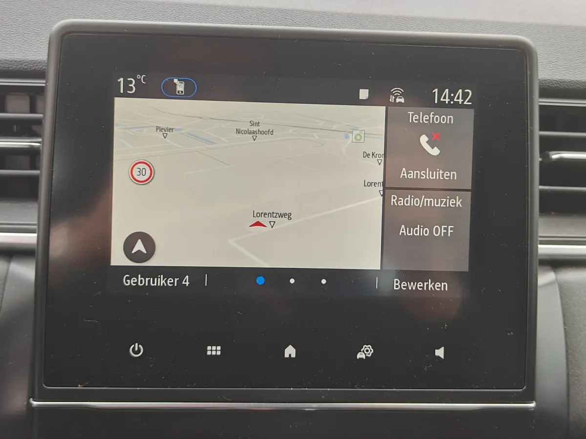1.6 E-Tech Hybrid 145 Intense | Automaat | 2022 | Camera | Navi |