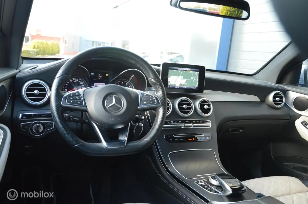 250 4MATIC Edition 1,Leer Disigno,Led