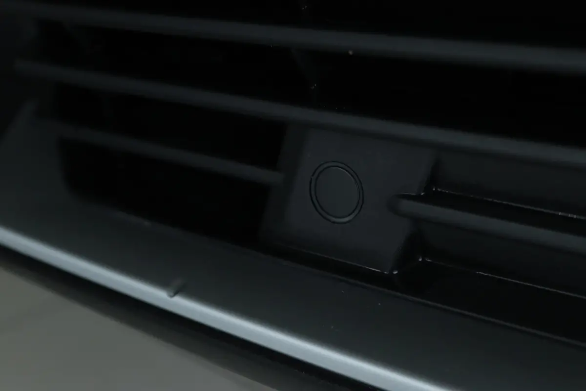 1.2 Turbo 100 Allure | Cruise Control | Navigatie | Keyless | Sensoren | Carplay | Climate | LED | 17 Inch