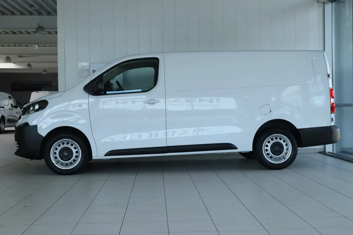 2.0 BlueHDi 145 S&S L3 | Cruise Control | Betimmering | Stuurverwarming | Keyless | Navi | Camera | Carplay | Climate |