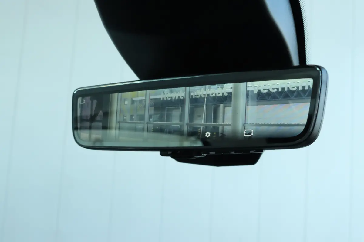1.5D 100pk L1 | Cruise Control | Betimmering | Camera | Airco | Navigatie | Carplay | Digitale Spiegel | Virtual Cockpit