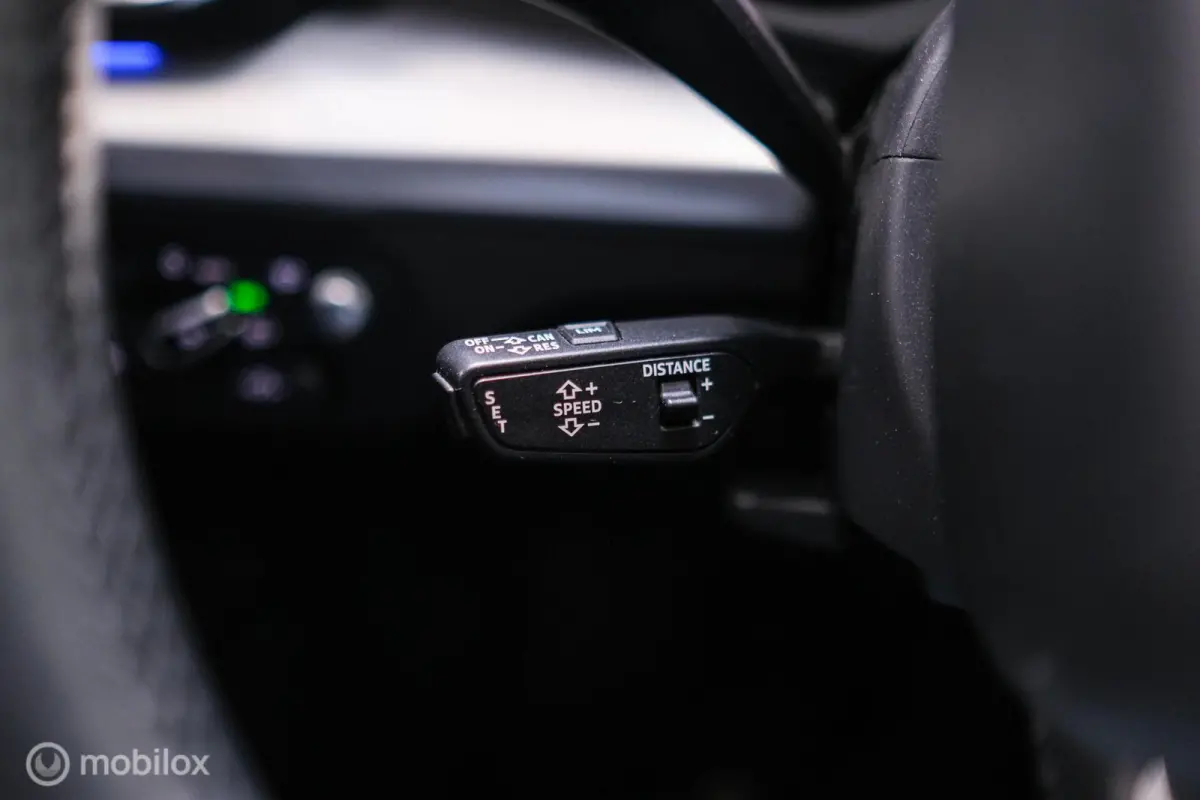 2.0 TFSI quattro Launch Edition | HUD | Virtual cockpit | Trekhaak | LED | Leder | Ambiance verlichting | Nieuw model |