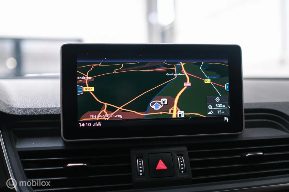 2.0 TFSI quattro Launch Edition | HUD | Virtual cockpit | Trekhaak | LED | Leder | Ambiance verlichting | Nieuw model |