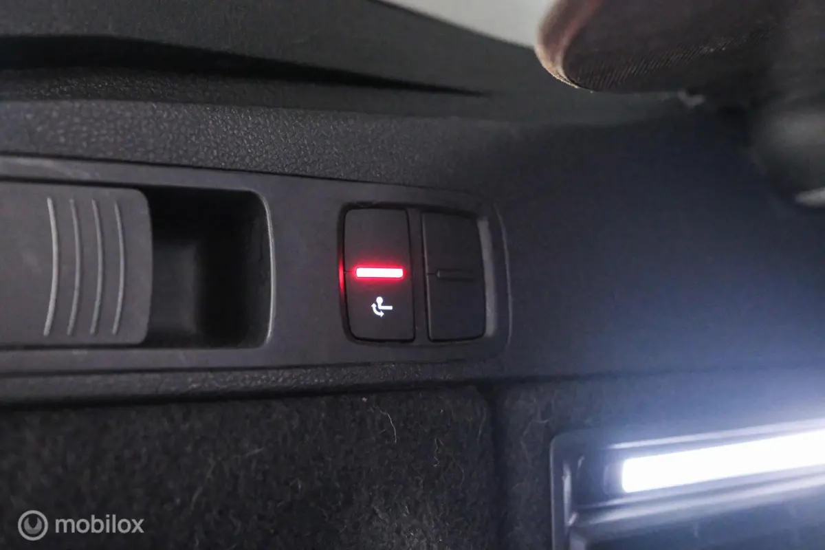 2.0 TFSI quattro Launch Edition | HUD | Virtual cockpit | Trekhaak | LED | Leder | Ambiance verlichting | Nieuw model |