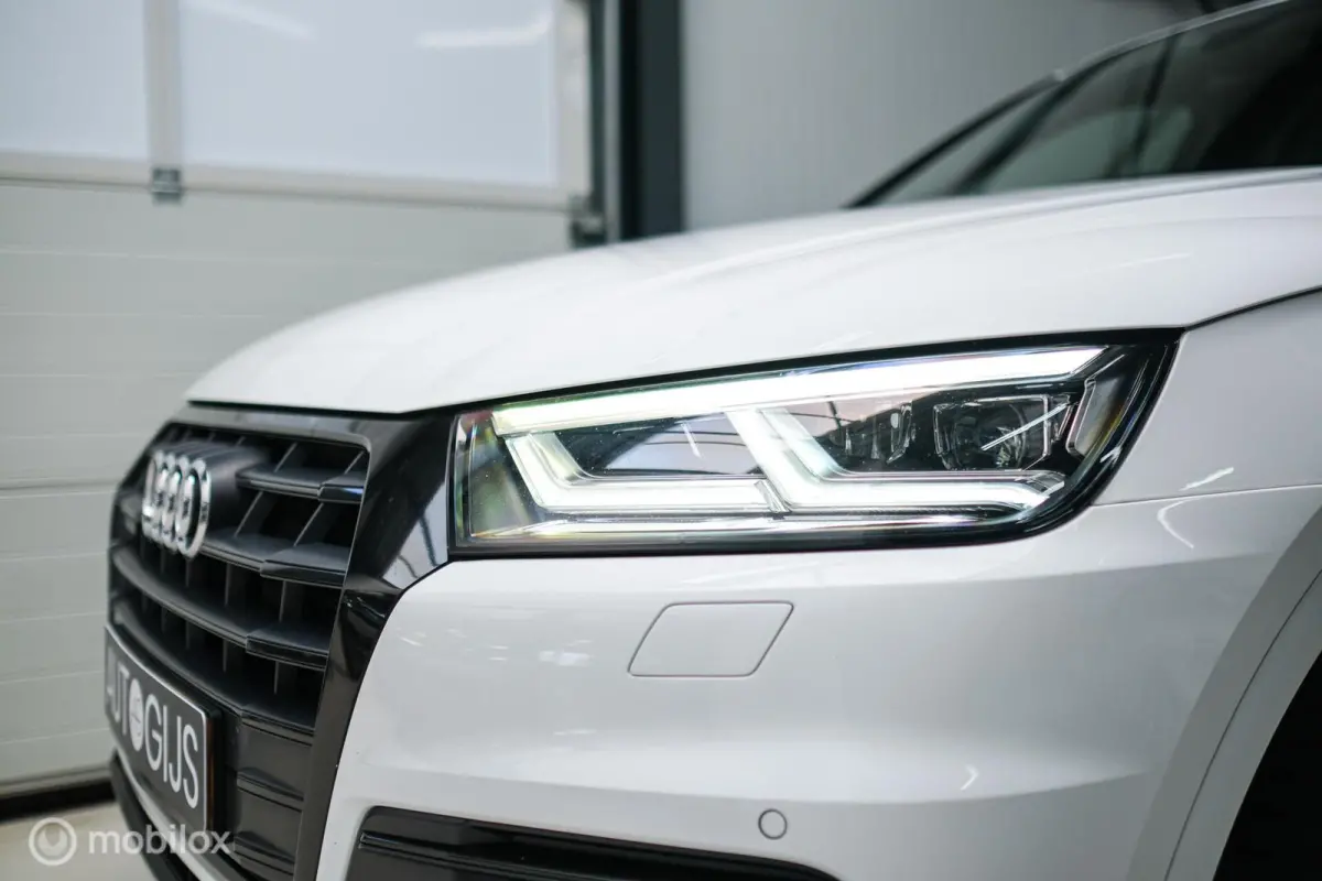 2.0 TFSI quattro Launch Edition | HUD | Virtual cockpit | Trekhaak | LED | Leder | Ambiance verlichting | Nieuw model |