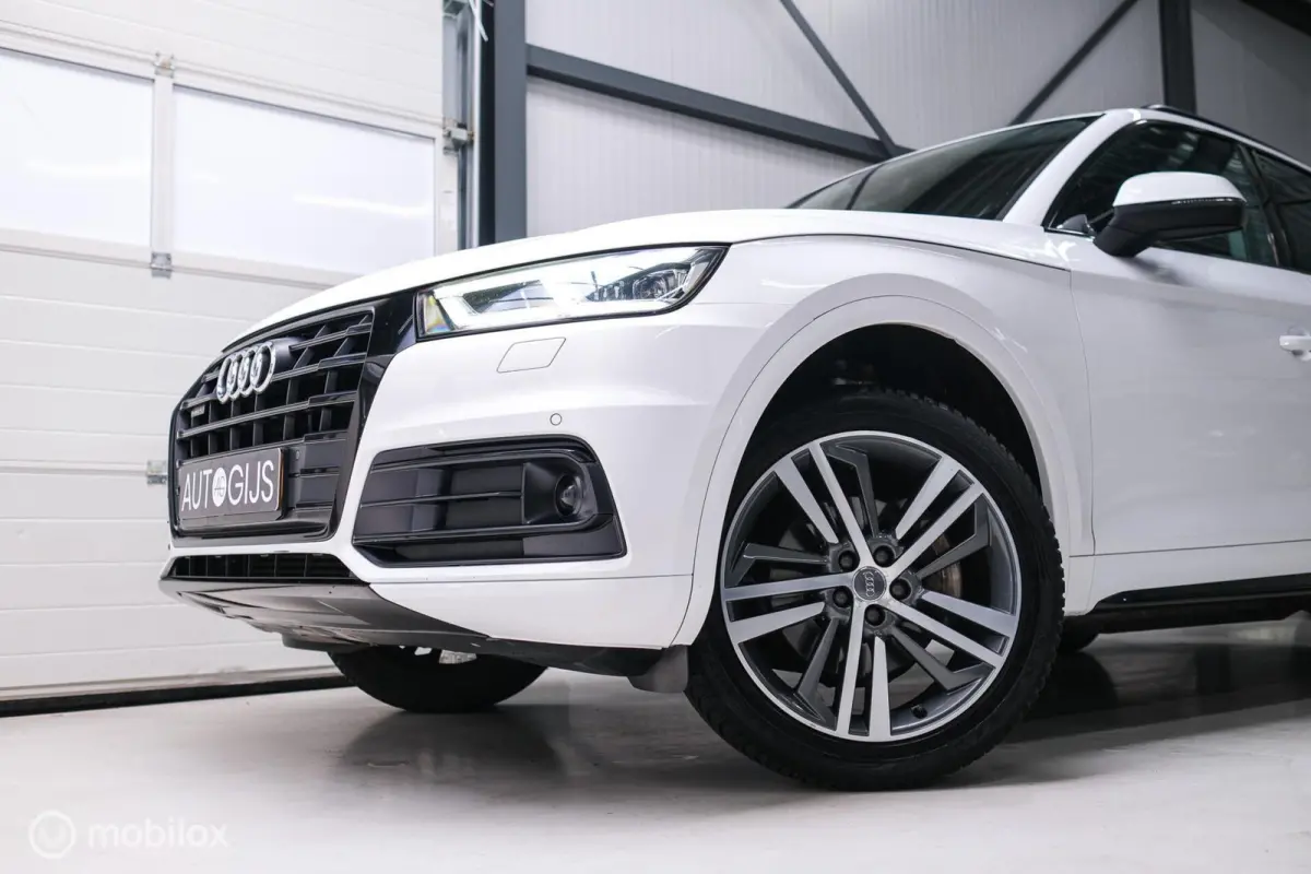 2.0 TFSI quattro Launch Edition | HUD | Virtual cockpit | Trekhaak | LED | Leder | Ambiance verlichting | Nieuw model |