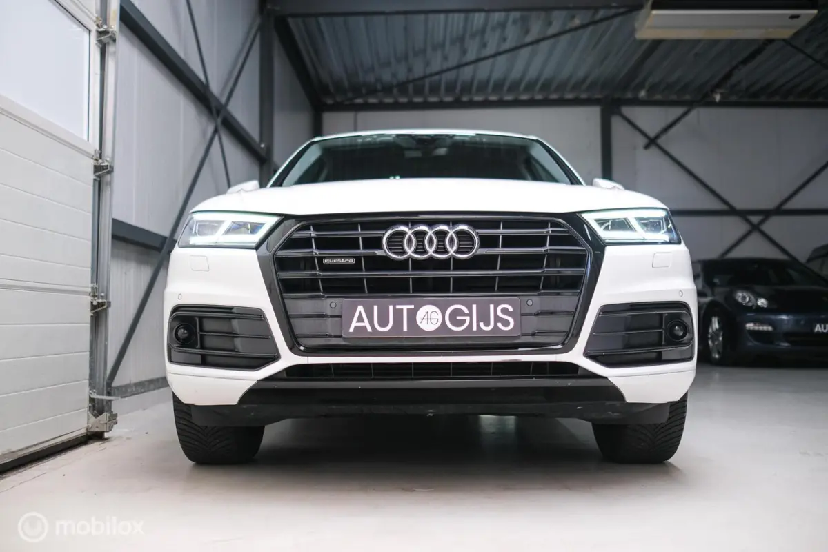 2.0 TFSI quattro Launch Edition | HUD | Virtual cockpit | Trekhaak | LED | Leder | Ambiance verlichting | Nieuw model |