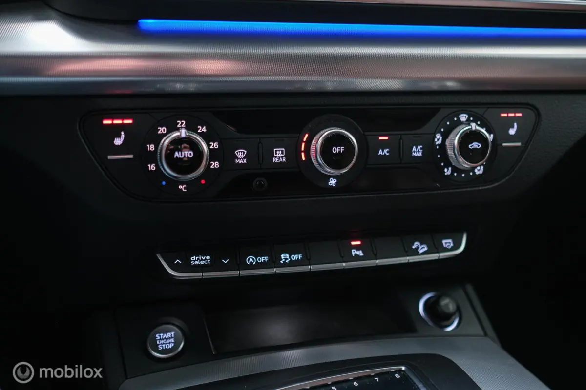 2.0 TFSI quattro Launch Edition | HUD | Virtual cockpit | Trekhaak | LED | Leder | Ambiance verlichting | Nieuw model |