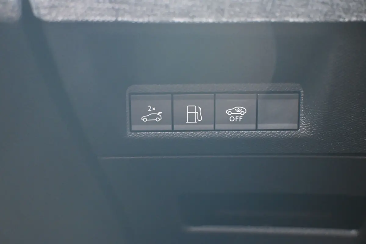 1.6 plug-in Hybrid 195 GT Exclusive Tot 8 Jaar Garantie! | Schuif-/Kanteldak | 7,4kW Lader | Adaptive Cruise | Dodehoek-Detectie | Keyless-Entry |