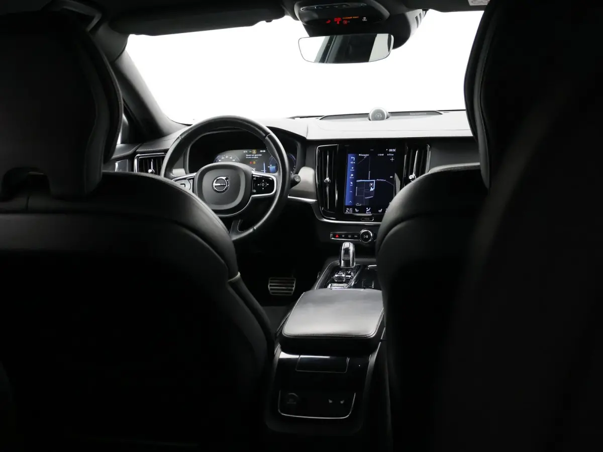 2.0 T8 AWD 390 PK R-DESIGN + BOWERS & WILKINS | HEAD-UP | ELEK. TREKHAAK | INSCRIPTION BURSTING BLUE METALLIC