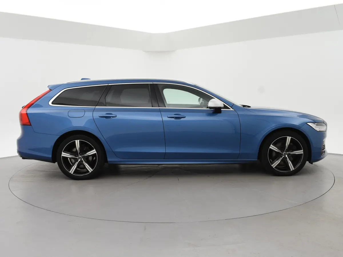 2.0 T8 AWD 390 PK R-DESIGN + BOWERS & WILKINS | HEAD-UP | ELEK. TREKHAAK | INSCRIPTION BURSTING BLUE METALLIC