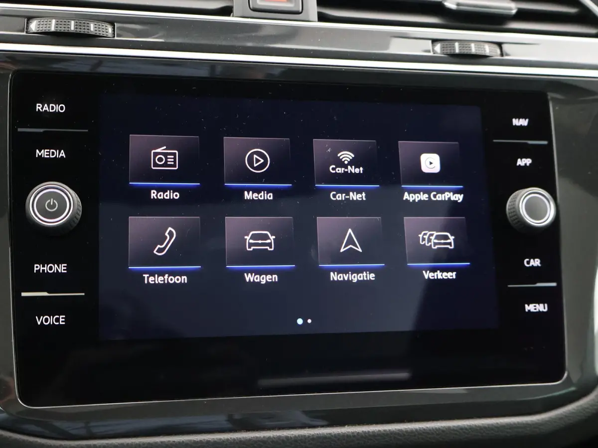 1.5 TSI ACT DSG R-LINE + PANORAMA | LEDER | VIRTUAL COCKPIT | MASSAGE | ADAPTIVE CRUISE
