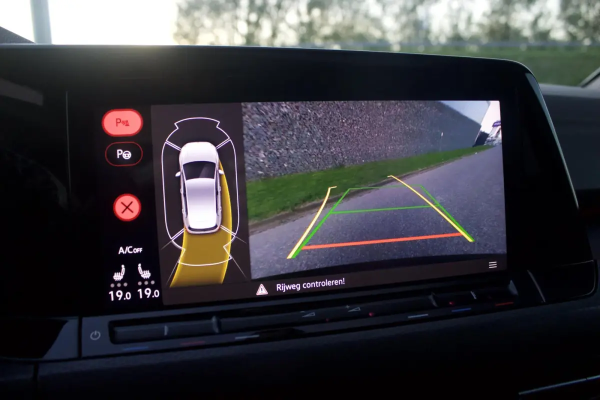 8 GTI Clubsport | Pano - Head Up - Camera