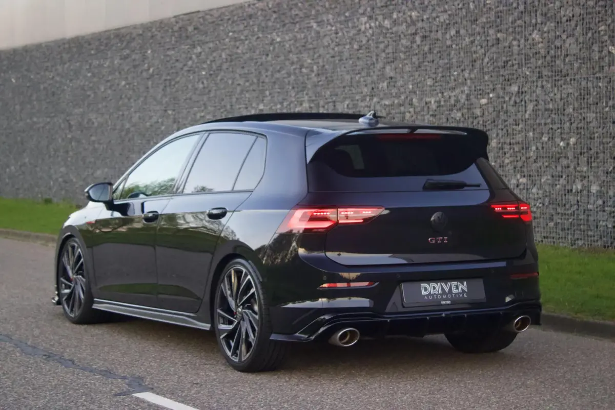 8 GTI Clubsport | Pano - Head Up - Camera