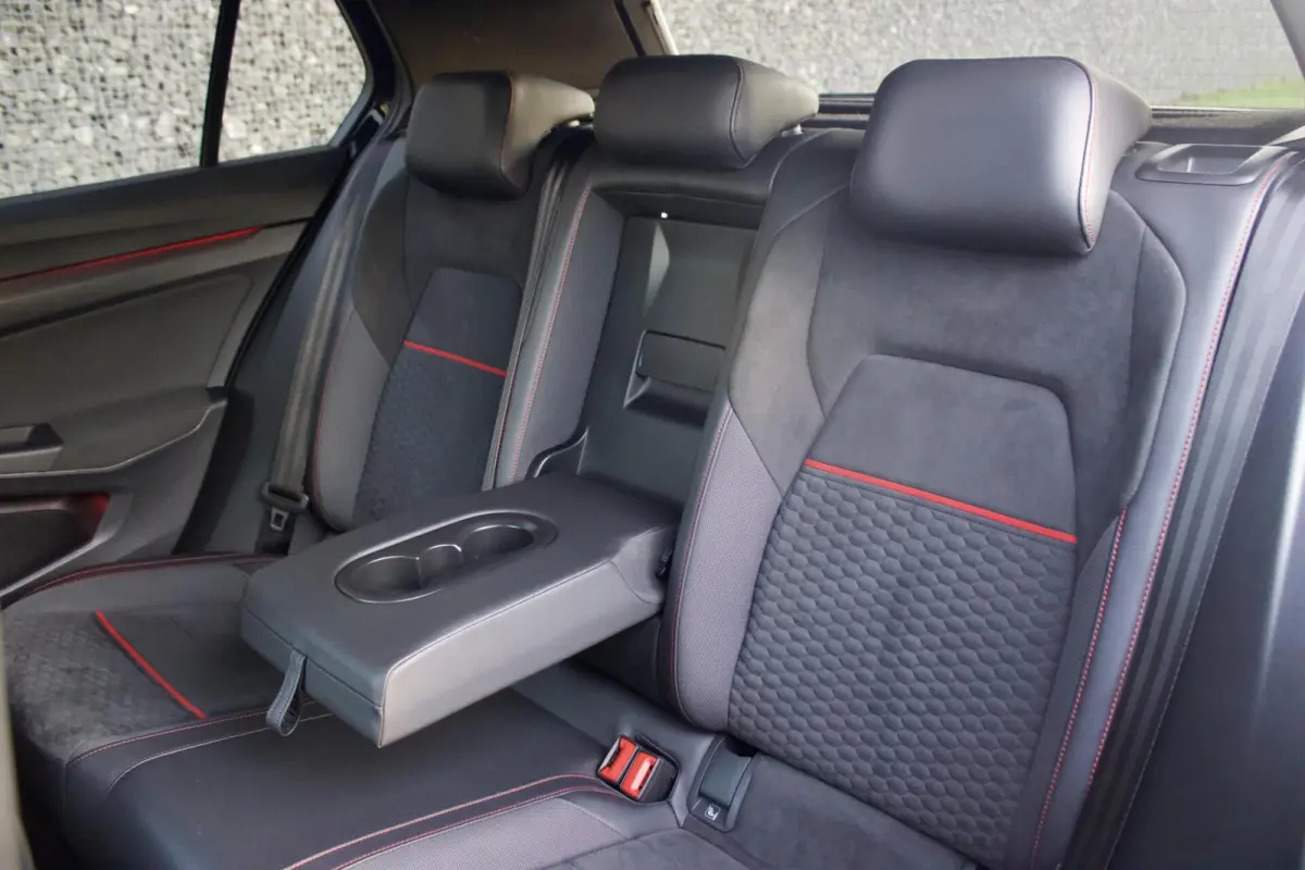 8 GTI Clubsport | Pano - Head Up - Camera