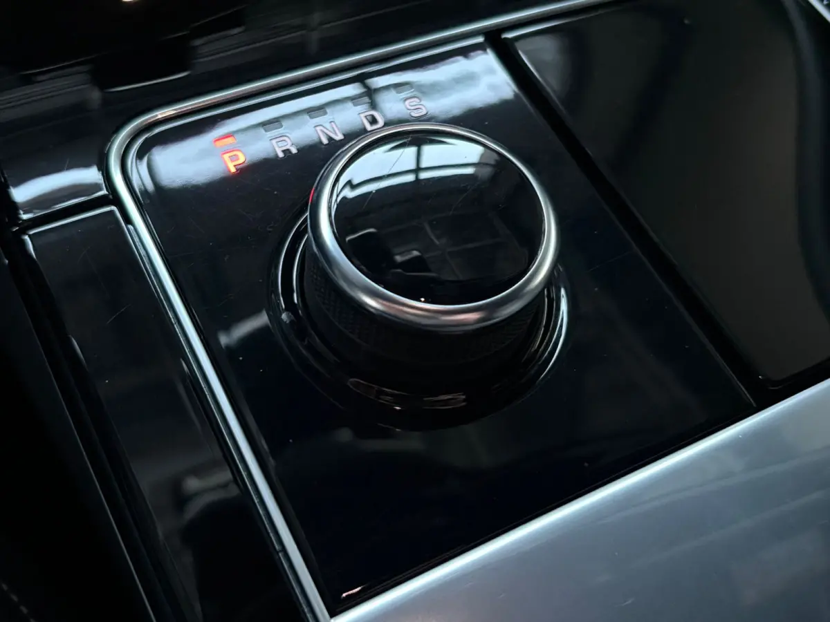 3.0 D275 AWD SE Panorama Meridian Dealer O.H