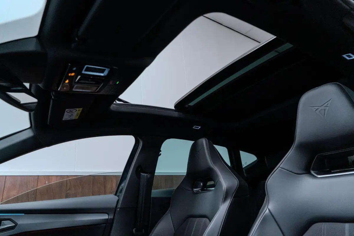 1.4 e-Hybrid VZ Performance Pano|360º|Memory|StuurknopStartStop